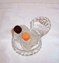 Glass Chicken Shakers Yellow &amp; Brown Lids W/ Holder /Old! - £12.51 GBP