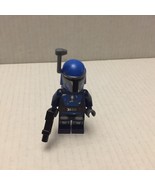 Official LEGO Star Wars Mandalorian Warrior Minifigure - $231.01 MXN