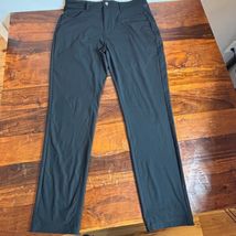 Fabletics Only-Go Pant Mens 33x32 Black Straight Leg 5-Pocket - $18.02