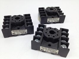 Allen-Bradley 700-HN125 SER.A Relay Socket, 300V 10A Lot of 3 - $25.40