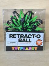 Toy Planet Retract-O Ball Collapsible Fidget Toy - $60.64 MXN
