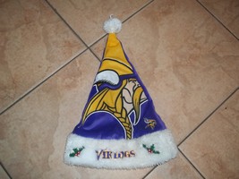 Santa hat Minnesota Vikings nwot purple &amp; gold - $370.64 MXN