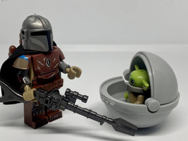 Gift Mandalorian and Baby Yoda Minifigures Star Wars Din Djarin and GroguShip Fr - $7.28