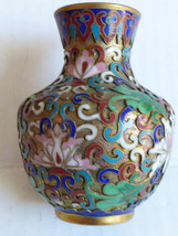 Chinese Oriental Gold Metal Mix Color Floral design Enamel Cloisonne Mini Vase - £27.24 GBP