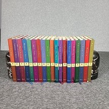 19 Annie&#39;s Attic Mysteries Hardcover Books Cozy Mystery Lot - £44.71 GBP