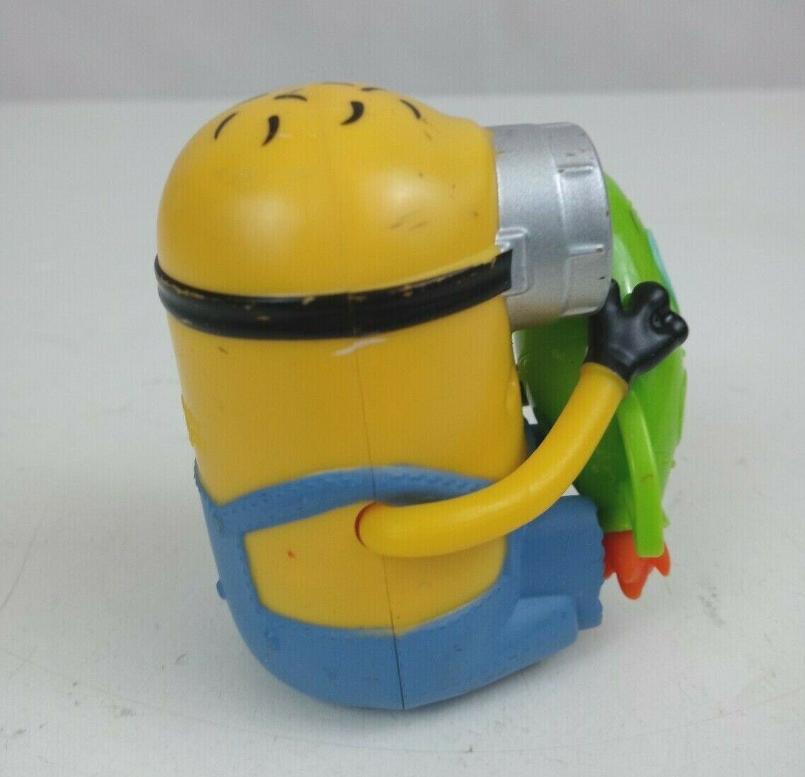 2017 Universal Studios Despicable Me 3 Rocket Racer Minion McDonald's ...