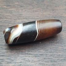 Ancienne perle d&#39;agate naturelle en agate du Moyen-Orient motif très uni... - $45.82