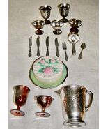 VINTAGE LOT OF 17 BANNER,USA CHILD’S DOLLHOUSE MINIATURE DESERT SERVICE ... - $90.80 MXN