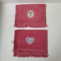 2 Applique Fingertip Towel Fringe Dark Pink Heart Cottage Small Cotton Towels - £4.65 GBP