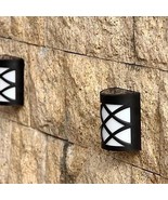 Spotlight Solar Wall Light In Lattice Design - $595.61 MXN