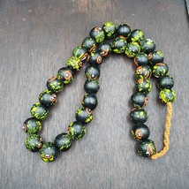 Vintage Trade Floral Green, Black Glass Beads Beaded Necklace - £46.41 GBP