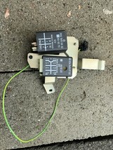 W124 SEAT BELT WARNING / CLUSTER LIGHT  RELAY  0045450732 0045450832 124... - $98.99