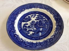 VTG Willow made in England  Pottery Blue willow salad plate 9&quot; Transferware - £27.37 GBP