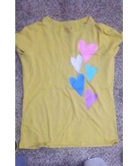 Girls Yellow T Shirt With Heart Prints - $3.00