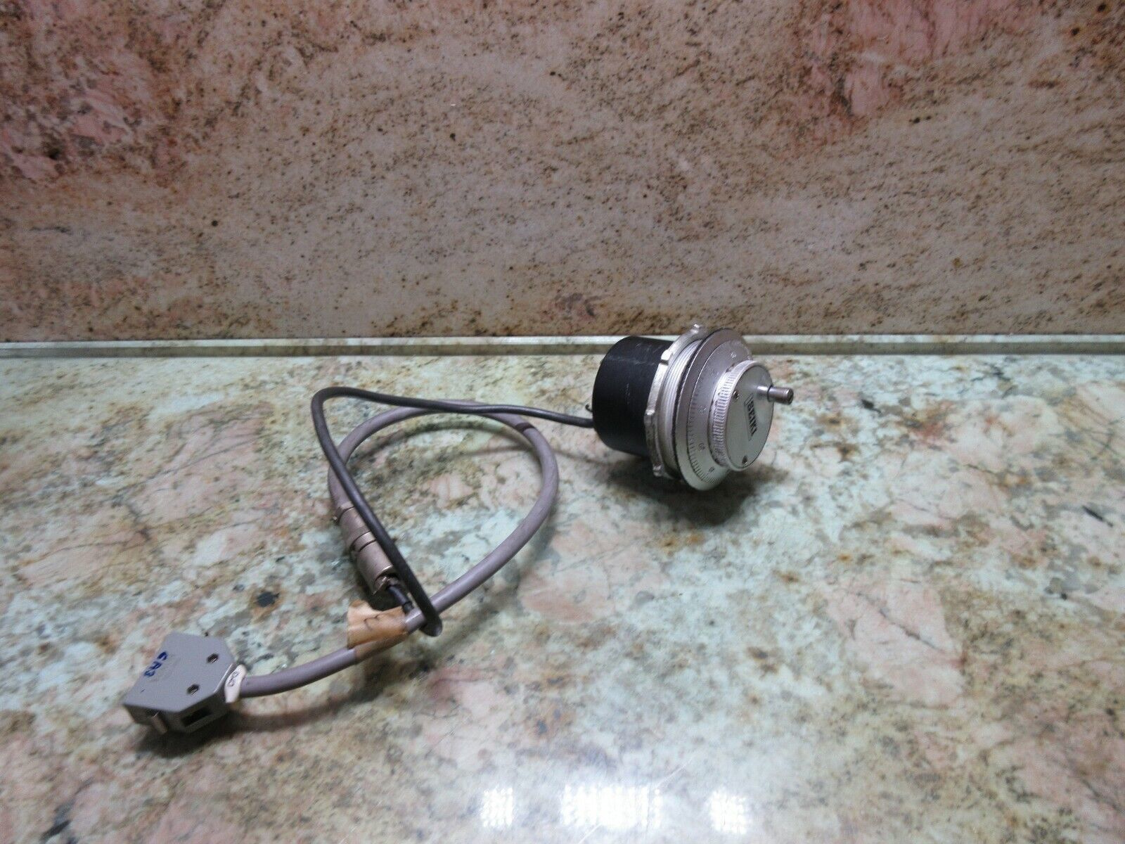 SANSEI MANUAL PULSE GENERATOR 0GM-01-2 NO. 505034-52 DAIWA DENGYO OGM-01-2  - $56.65