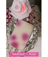 Homemade, All Natural, Radient Rose Bar Soap - €5,48 EUR