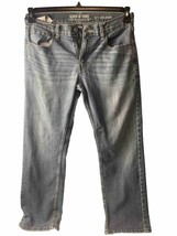 Signature Levi&#39;s Men’s Boy&#39;s 30 x 28 Medium Wash Relaxed Denim Jeans - $14.84