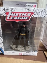 Justice League - BATMAN Standing Diorama Character Figure by Schleich - £15.07 GBP