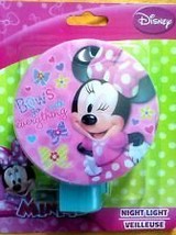 Disney Minnie Mouse Daisy Duck Bow Go with Eveything Plug In Night Light - £5.50 GBP