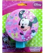 Disney Minnie Mouse Daisy Duck Bow Go with Eveything Plug In Night Light - $130.74 MXN