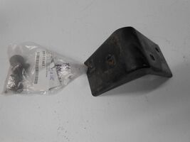 2004 Chevrolet Silverado 1500 Front Left LH Driver Fender Bracket - €23,33 EUR