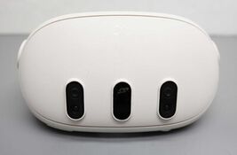 Meta Quest 3 128GB VR Headset ISSUE image 2