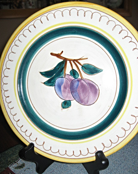 Stangl-Terra Rose Fruit-Salad Plate-Plum-Hand Painted-8.25"-USA - $18.00