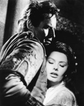 El Cid 1961 romantic scene between Sophia Loren &amp; Charlton Heston 4x6 photo - £4.71 GBP