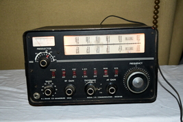 R.L. Drake 2B 2-B Communication Receiver Powers on AS IS 515c3a - $225.00