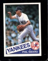 1985 Topps #40 Phil Niekro Nm Yankees Hof *X101780 - £3.49 GBP