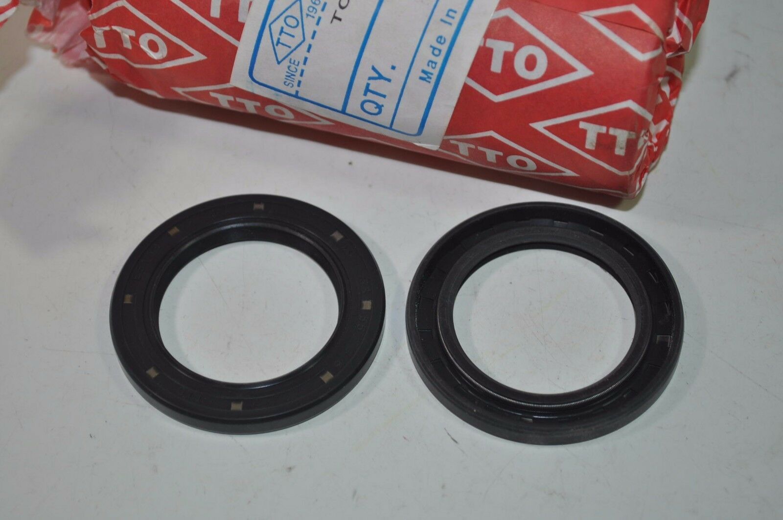 Lot of 2 TTO E5168 Double Lip Shaft Oil Seal TC 38mm x 55mm x 6mm PN# TC... - $11.87