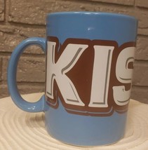 Vintage 2009 HERSHEY Company &quot;KISSES&quot; Blue Ceramic 24 oz Coffee Mug Large - £17.11 GBP