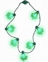 LED Glow Light Up St Patrick&#39;s day Party Green Shamrock Clover Pendant Necklace - £7.02 GBP