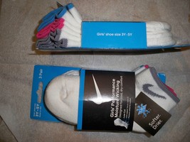 Girls Three Pack 3 Nike Performance Moisture Wicking Low Cut Socks  New $12 - $8.99