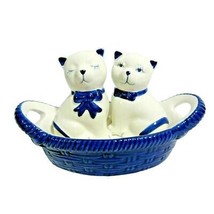 Blue and White Cats in Basket Tray Salt and Pepper Shakers 3-Pc Ceramic ... - $472.64 MXN