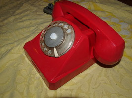 VINTAGE RARE SOVIET RUSSIAN USSR ROTARY DIAL PHONE  RED COLOR - $23.06