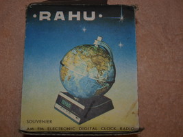 VINTAGE  SOVIET USSR  AM GLOBE RADIO RAHU 87 NOS - $188.04