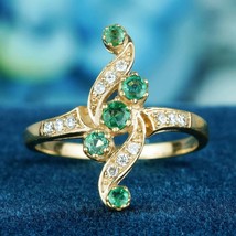 Natural Emerald and Diamond Vintage Style Vertical Ring in Solid 9K Yellow Gold - £521.19 GBP