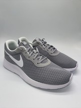 Nike Tanjun Wolf Grey/White 812566-010 Women’s Size 11 - £46.78 GBP
