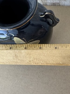 Vintage Imported Japanese Black Vase w/ gold trim Ceramic Item image 9