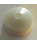 7 White Rubber Stoppers - 1&quot; - €4,09 EUR