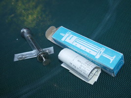 SOVIET USSR RUSSIAN VINTAGE REUSABLE COLLAPSIBLE 5 ml GLASS SYRINGE RECO... - $6.01