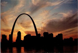 Mississippi River Reflections Gateway Arch St. Louis MO Postcard PC205 - £3.92 GBP