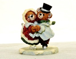 Skating Bears Christmas Figurine, Girl in Ruffled Bonnet, Boy in Tophat ... - $14.65