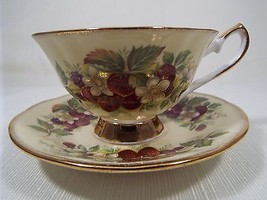 Elizabethan Bone China Berries &amp; Flowers Pattern Cup and Saucer Set - £31.59 GBP