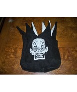 DISNEY CRUELLA DEVILLE BEANIE HAT TOQUE HAT BLACK/WHITE snow ski NEW - $284.80 MXN