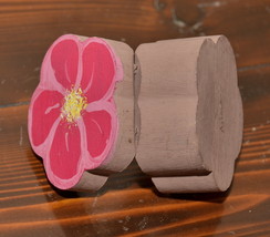handmade USA painted wood pink flower trinket box ring box jewelry lid lidded - £7.75 GBP