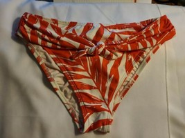 Carmen Marc Valvo Women&#39;s Swim Bottom Size Small palm print  - $222.98 MXN