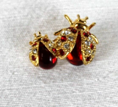 Charles Klein Ruby Red Double Ladybug Pin Brooch Rhinestone Sequined Gold Metal - £14.77 GBP