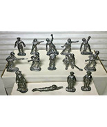 Soldiers Cast Aluminum  Lot Vintage.  lot of 14 cast - $468.13 MXN